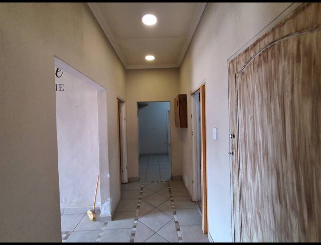 4 BEDROOM FREESTANDING FOR SALE IN ELANDIA